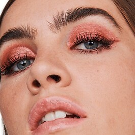 Color Clash – Paleta cieni do powiek